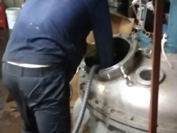凝汽器清洗    
